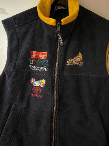 NZ National Sailing Team vest (L) New