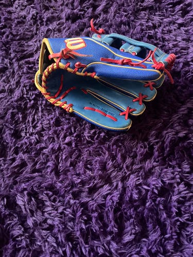 New 2023 Outfield 12.5" A2K Baseball Glove