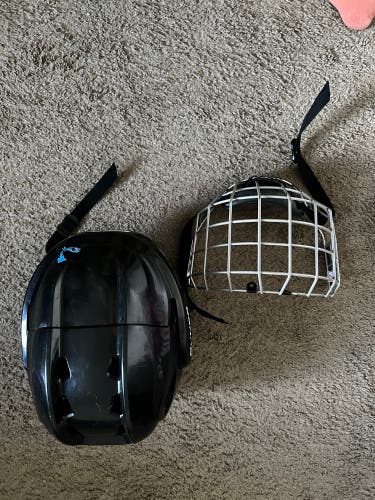 Used Small Bauer Helmet