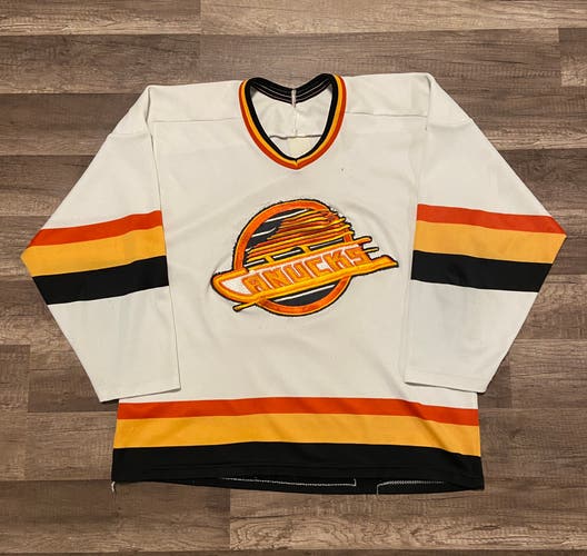 Vintage Vancouver Canucks jersey