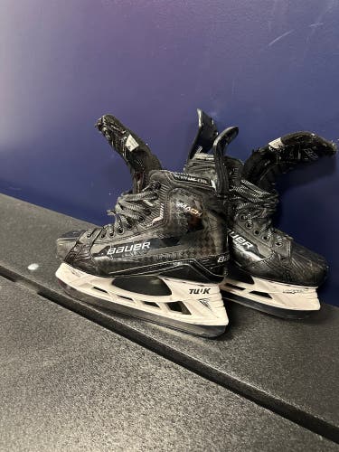 Bauer Supreme Mach