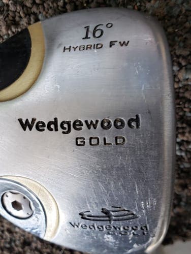 42.25 IN WEDGEWOOD GOLD 16 DEG HYBRID GOLF CLUB  EXCELLENT
