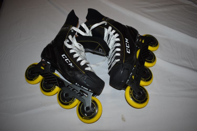 CCM Super Tacks 9350R Inline Hockey Skates, Size 4D