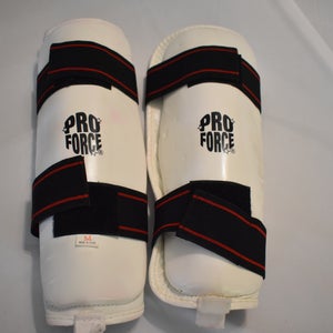 Pro Force Training Karate / Kickboxing / Sparring Leg Protection, White, Medium