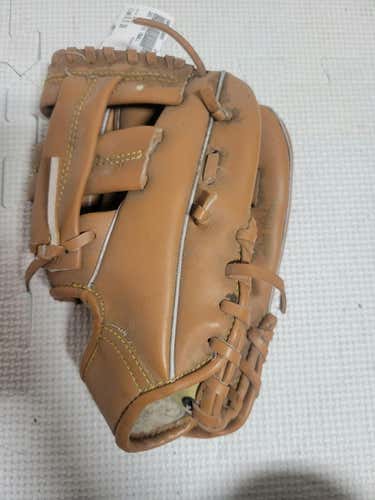 Used 2xs Sports 9 1 2" Fielders Gloves