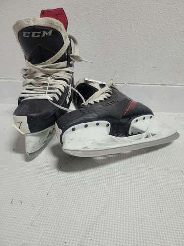Used Ccm Jetspeed Ft 455 Senior 7 Ice Hockey Skates