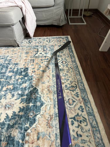 New Senior Bauer Right Handed P92 Pro Stock Vapor Hyperlite 2 Hockey Stick