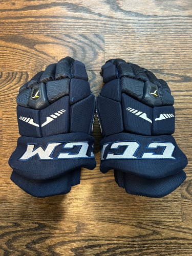 New CCM 13" Tacks 4052 Gloves