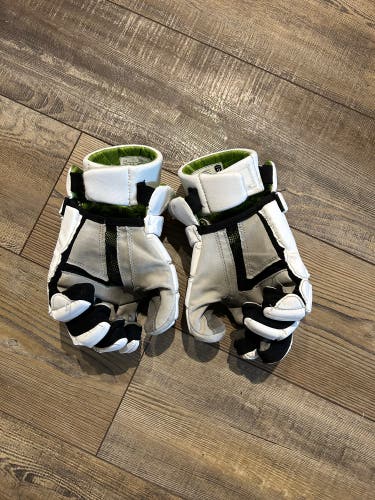 Used  Maverik 13" M5 Lacrosse Gloves