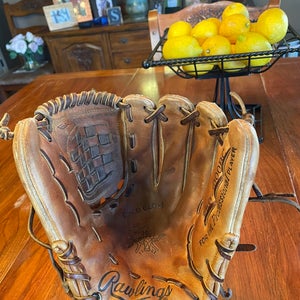 Used  Right Hand Throw 11.75" Heart of the Hide Baseball Glove