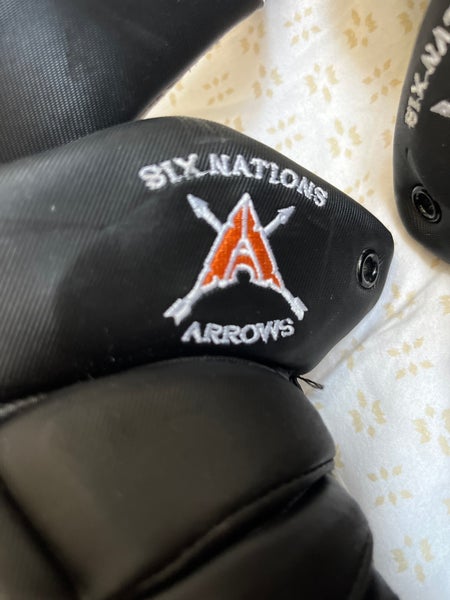 Six nations arrows MINTO cup gloves under armor command pro 2