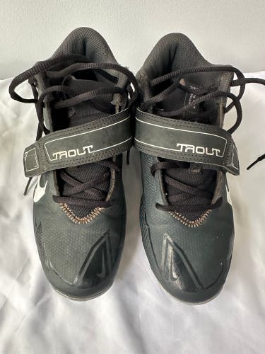 Black Youth Nike Trout Fastflex Size 6Y Cleats