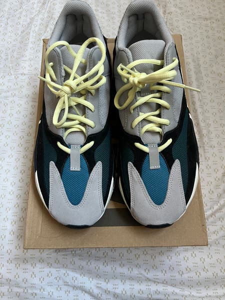 adidas gazelle silver green womens Adidas Yeezy Boost 350 V2 Sneakers