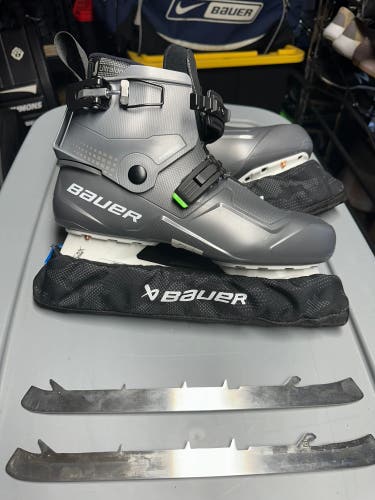 Bauer HF2 Konekt goalie skates used once 10-10.5