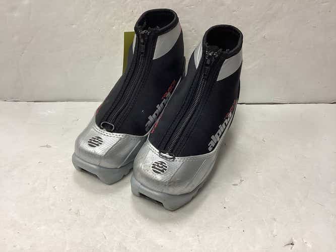 Used Alpina Yt-13 Boys' Cross Country Ski Boots