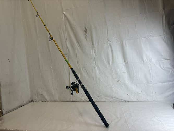 Used Master Expedition 3201y 8' 2-pc Spinning Fishing And Reel Combo
