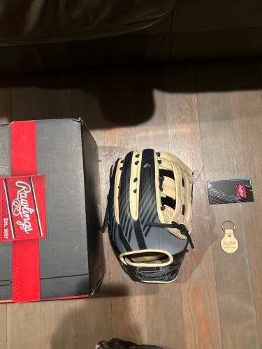 New Rawlings 12.75 REV1X Outfield Glove With Original Rev1x box