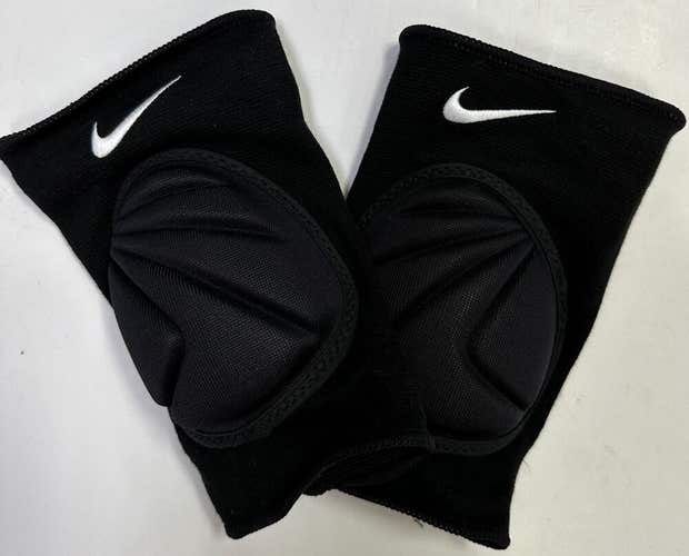 Nike Bubble Kneepads S/M volleyball skateboard cricket basketball adult guards