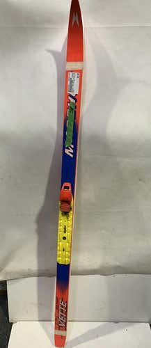 Used Madshus 790 Vette Boys' Cross Country Ski Combo