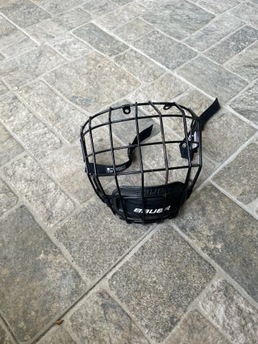 Used Small Bauer Profile II Facemask