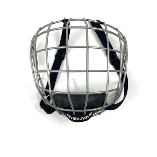 Used Bauer True Vision 1 Fm2100 Wire Mask Sm