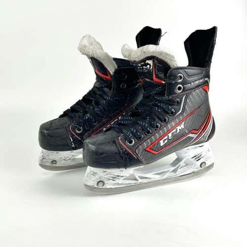 Used Ccm Jetspeed Vibe Ice Hockey Skates Junior 02.5d