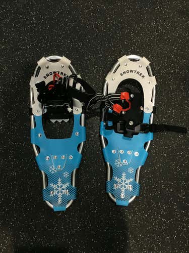 Used 23" Snowshoes
