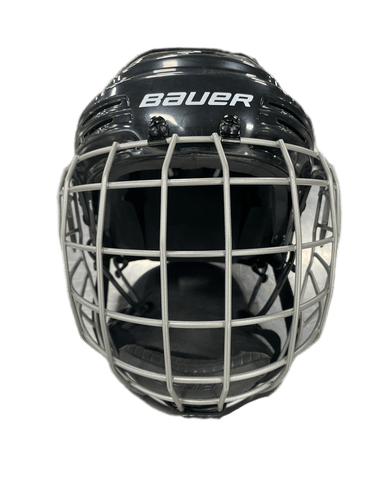 Used Bauer 2100 Md Hockey Helmets