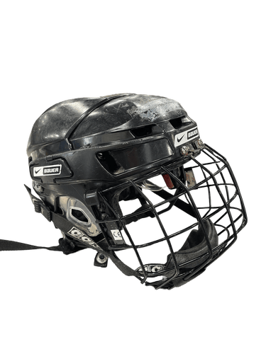Used Bauer Nbh8500s Sm Hockey Helmets