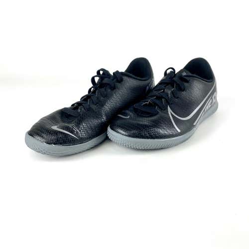Used Nike Mercurial Indoor Soccer Shoes Youth 1.0
