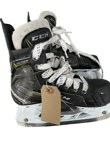 Used Ccm Tacks Vector Junior 01 Ice Hockey Skates