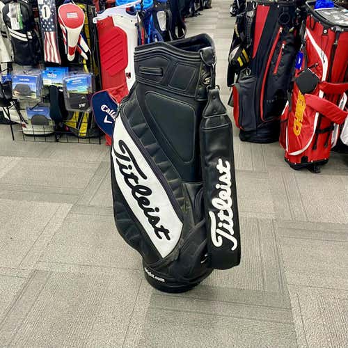 Used Titleist Golf Cart Bag