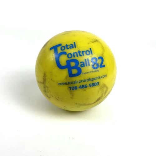 Used Total Control 82 Training Ball