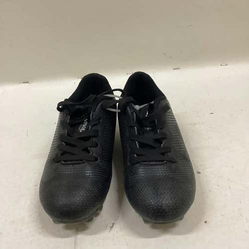 Used Brava Youth 11.0 Cleat Soccer Outdoor Cleats