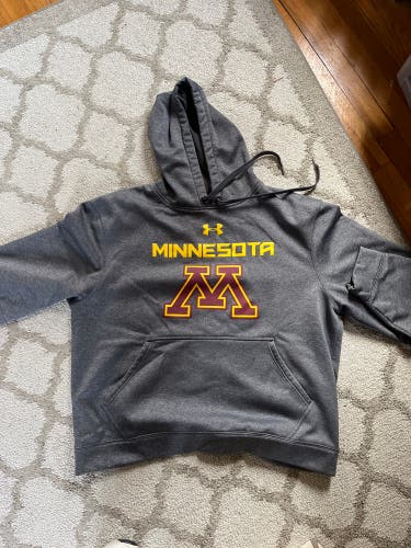 Gray Used XL Under Armour Sweatshirt