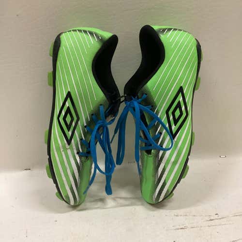Used Umbro Junior 05.5 Cleat Soccer Outdoor Cleats