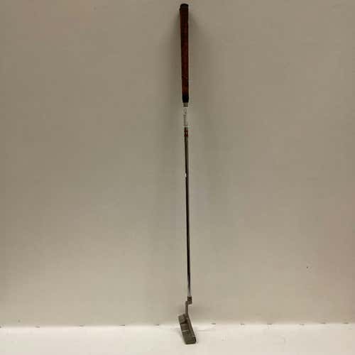 Used Stx Sync 5 Blade Putters