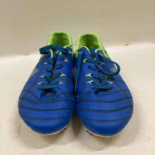 Used Senior 8.5 Cleat Soccer Outdoor Cleats
