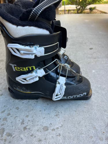 Used Unisex All Mountain Team Ski Boots