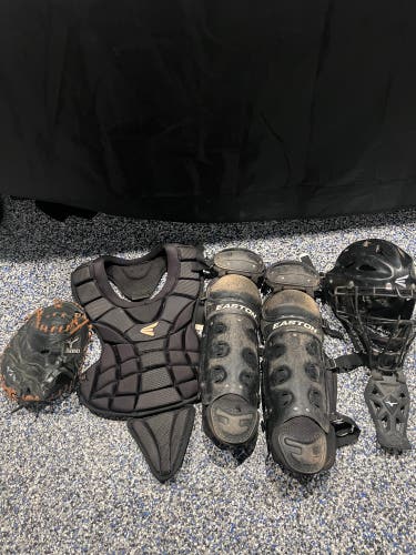 Used  Easton Catcher's Set With Mizuno Mitt