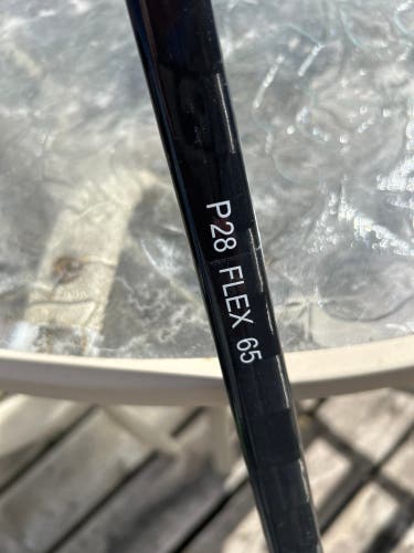 Used Intermediate  Left Hand P28 Hockey Stick
