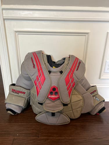 Modified Vaughn VE8 pro Carbon chest pad
