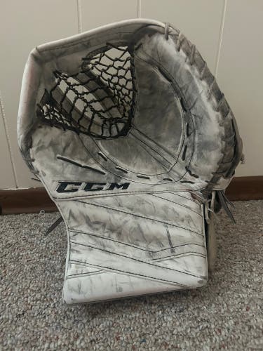 CCM eflex 3 goalie catcher