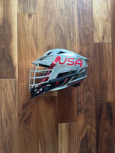 2018 Custom USA National Team Cascade S Helmet