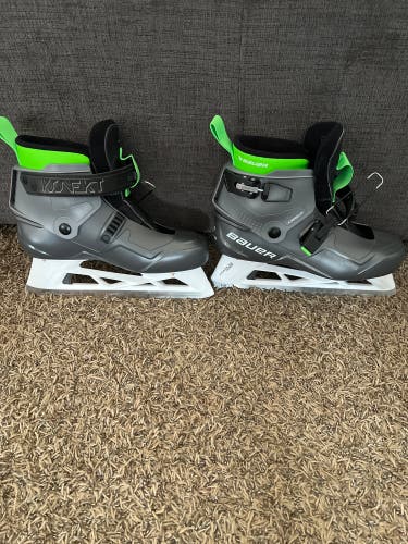 Used Senior Bauer Regular Width  9 Konekt Hockey Goalie Skates