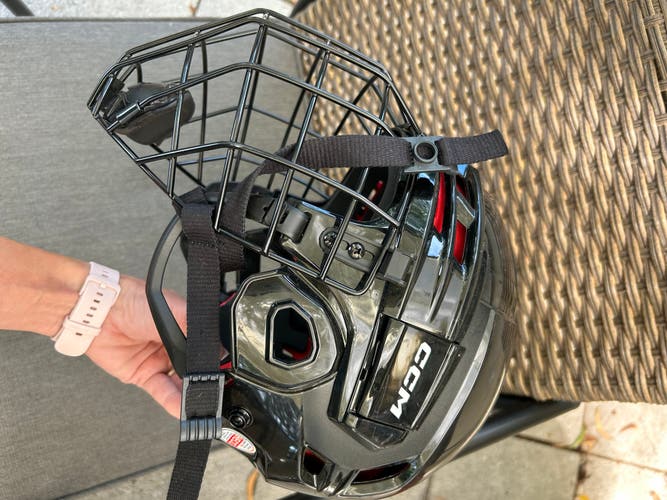 CCM Tacks 70 Helmet -SR Large