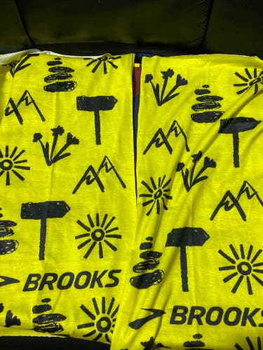 Yellow New One Size Fits All  Scarves by Brooks