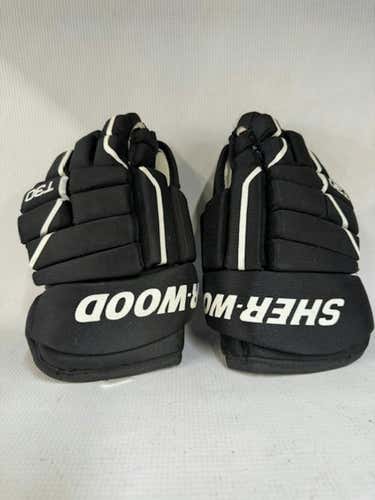 Used Sher-wood Hg T30 10" Hockey Gloves