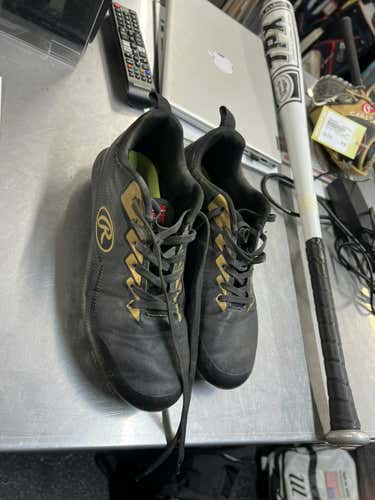 Used Rawlings Cleat Senior 6.5 Baseball And Softball Cleats