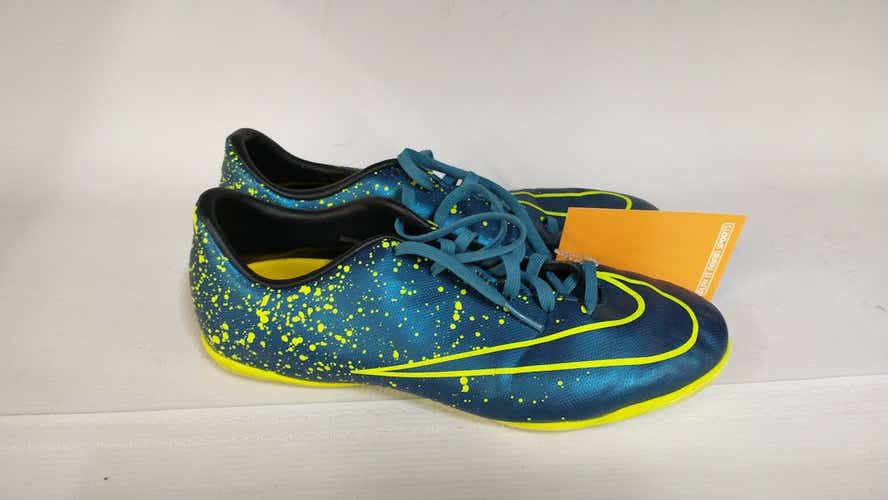 Used Nike Youth 07.5 Cleat Soccer Outdoor Cleats